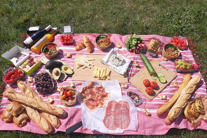 versailles-bike-tour-with-market-gardens-guided-palace-tour