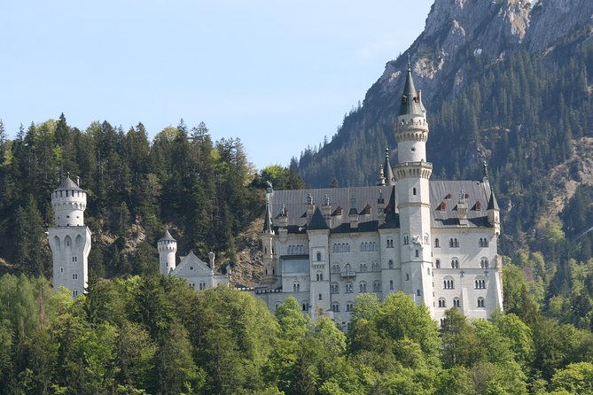 wright-europe-travels-escorted-auto-tours-trips-and-vacations