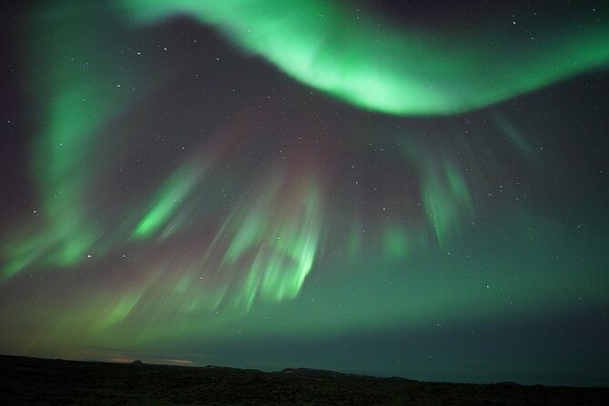 1-northern-lights-tour-in-iceland-from-reykjavik-with-pro-photos
