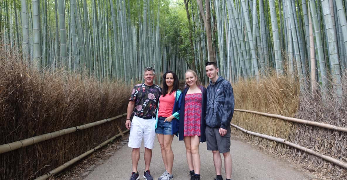 kyoto-arashiyama-bamboo-grove-monkey-mountain-walking-tour