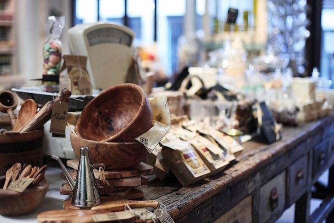 paris-le-marais-district-original-food-and-wine-tasting-tour