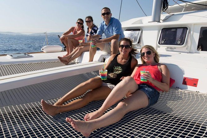 santorini-luxury-cruise-with-greek-meal-swim-stops-and-pickup