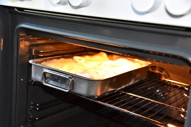 austrian-apple-strudel-cooking-class-including-lunch-in-salzburg