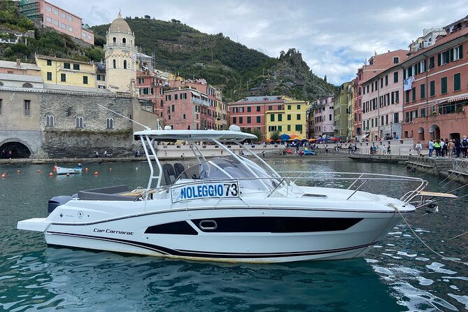 cinque-terre-and-portovenere-private-boat-tour-from-la-spezia