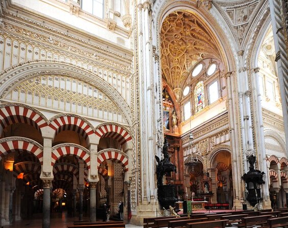 cordoba-carmona-with-mezquita-synagoge-patios-from-seville