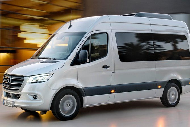 economy-arrival-transfers-from-santorini-airport-to-all-destinations