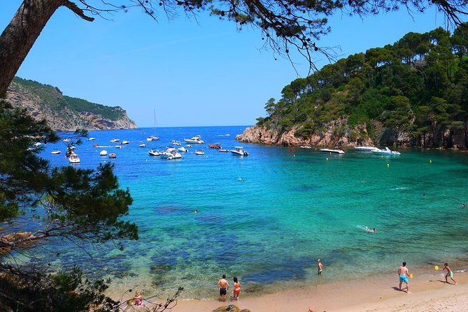 girona-costa-brava-small-group-tour-with-pickup-from-barcelona
