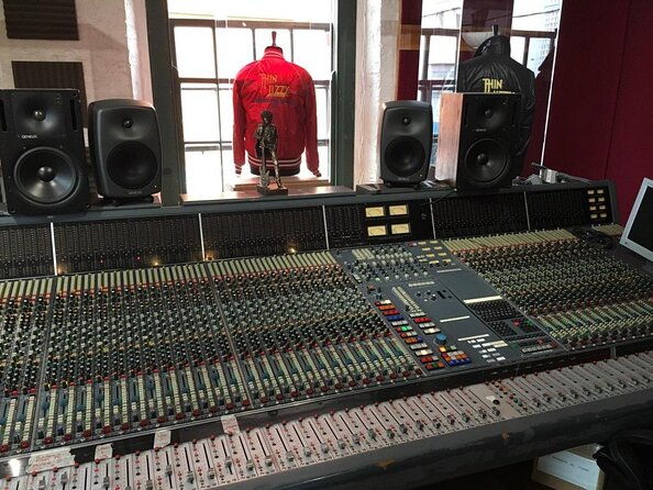 irish-rock-n-roll-museum-experience-dublin