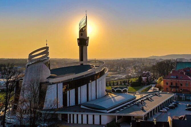 krakow-pope-john-paul-ii-history-guided-tour-home-sanctuary