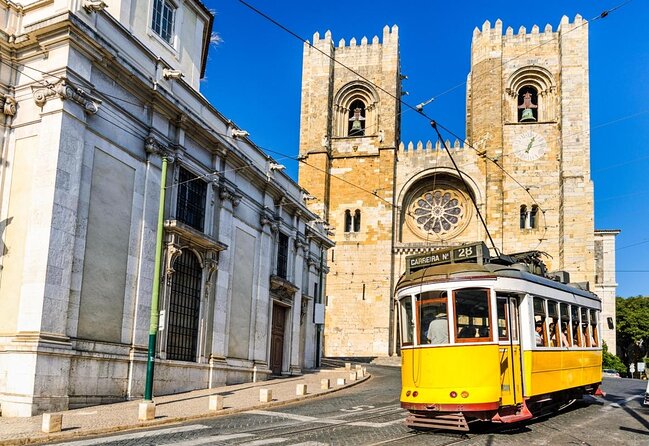 lisbon-half-day-excursion-motorcycle-side-car-tour