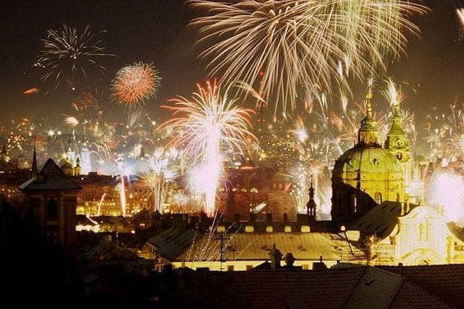 new-years-eve-pub-crawl-in-prague