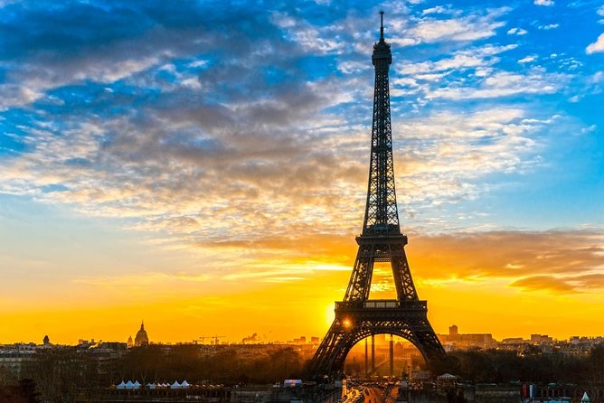 paris-earliest-lunch-at-eiffel-tower-madame-brasserie-restaurant