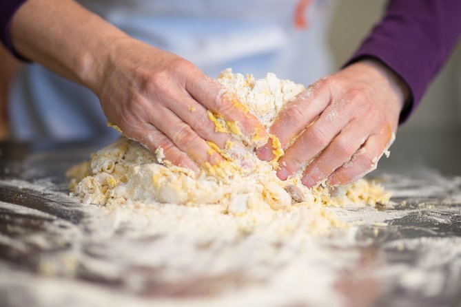 pasta-cooking-experience-in-florence