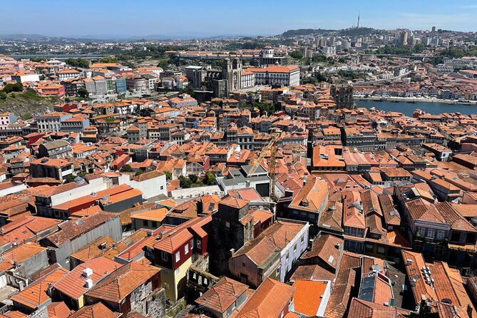 private-walking-tour-in-porto-incl-lello-bookstore-ticket