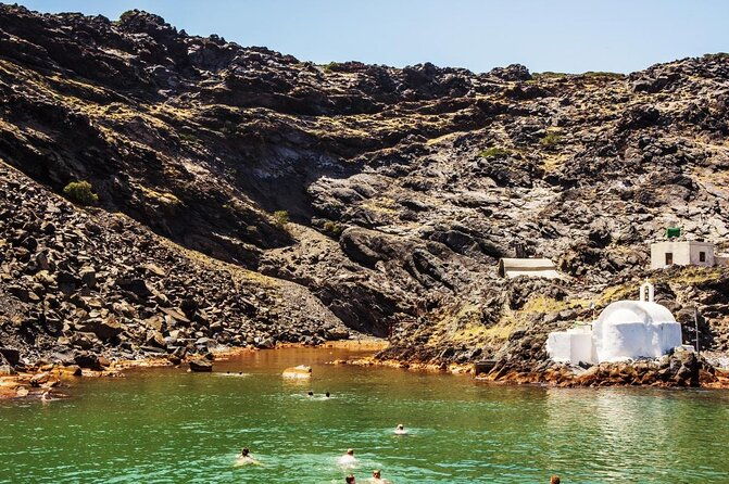 santorini-luxury-cruise-with-greek-meal-swim-stops-and-pickup