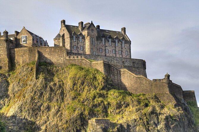 the-mountebank-comedy-walk-of-edinburgh