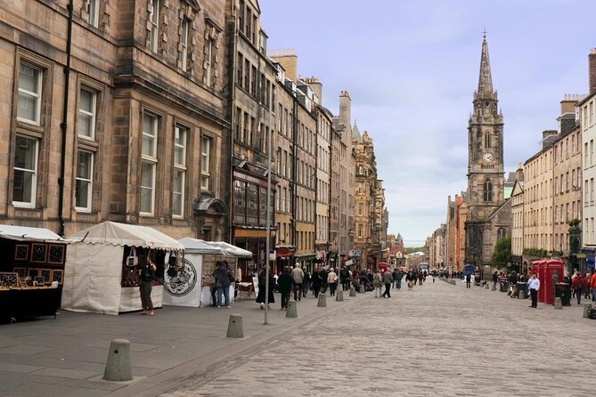 underground-vaults-walking-tour-in-edinburgh-old-town