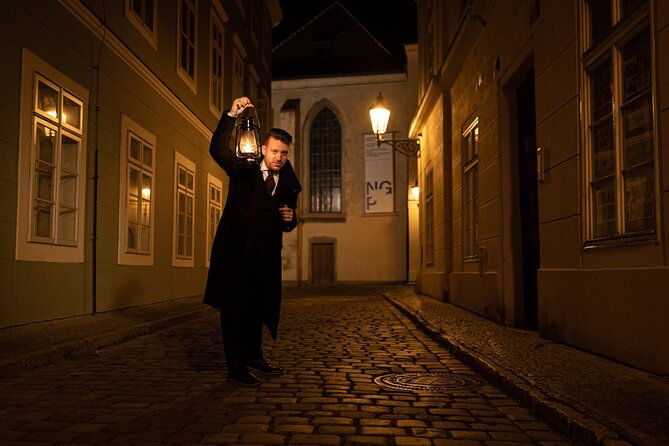 walking-night-tour-ghost-stories-and-legends-of-pragues-old-town