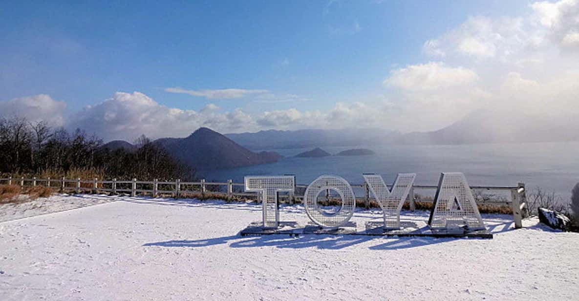 winter-hokkaido-day-tour-sapporo-to-noboribetsu-lake-toya