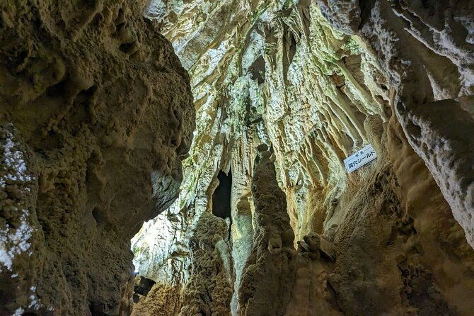 1-day-tour-from-takayama-hida-folk-village-caves-ropeway