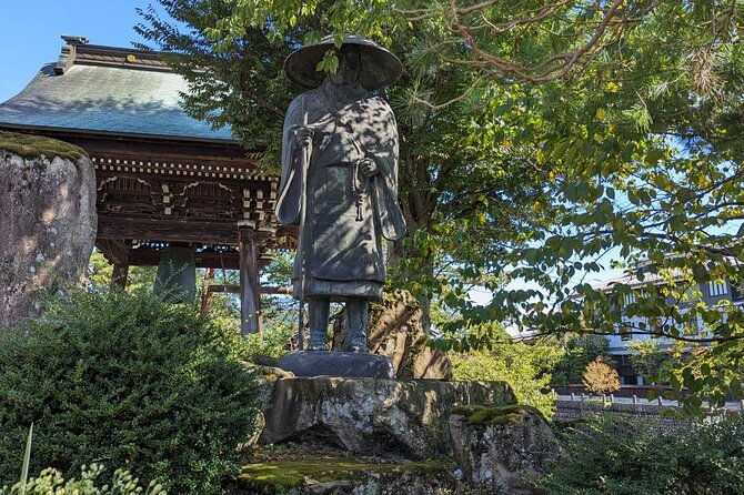 1-day-tour-of-takayamas-cultural-treasures-hida-furukawa
