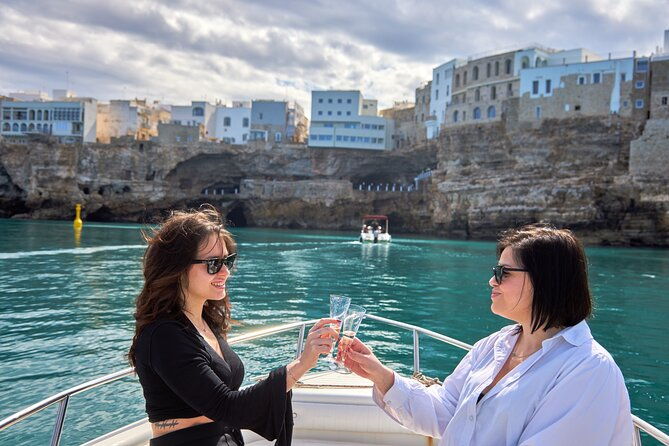 1-hour-and-a-half-panoramic-tour-of-polignano-a-mare-by-boat