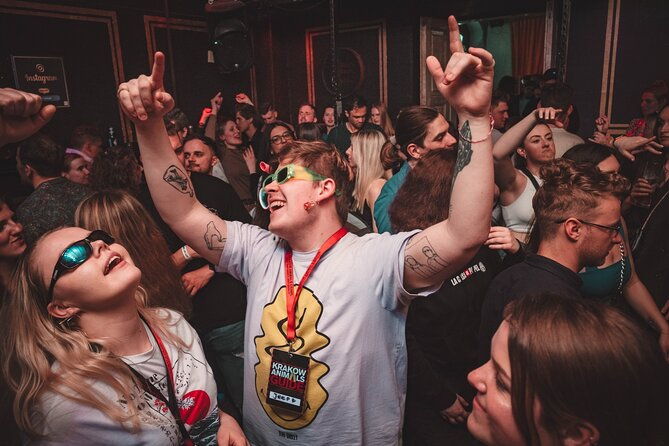 1-hour-of-open-bar-with-krakow-animals-crawl-vip-entry-to-best-clubs