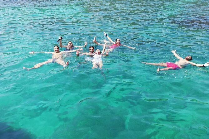 1-hour-sea-caves-and-boat-tour-in-ortigia-syracuse