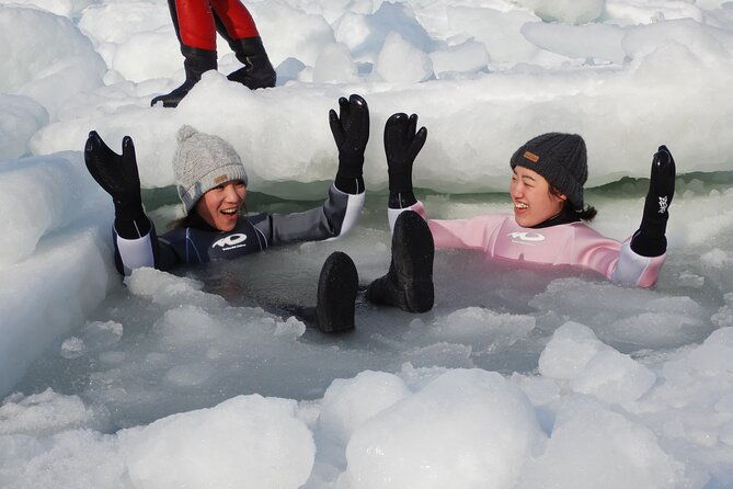 2hours Drift Ice Walk Guided Tour in Shiretoko National Park