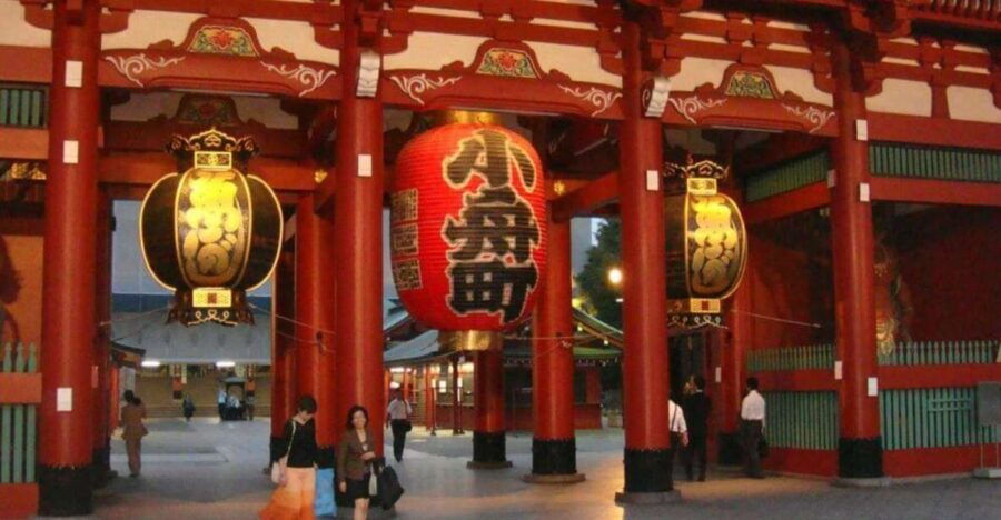 asakusa-tokyos-1-family-food-tour