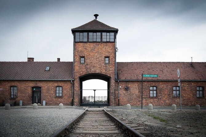 auschwitz-birkenau-private-tour-from-krakow