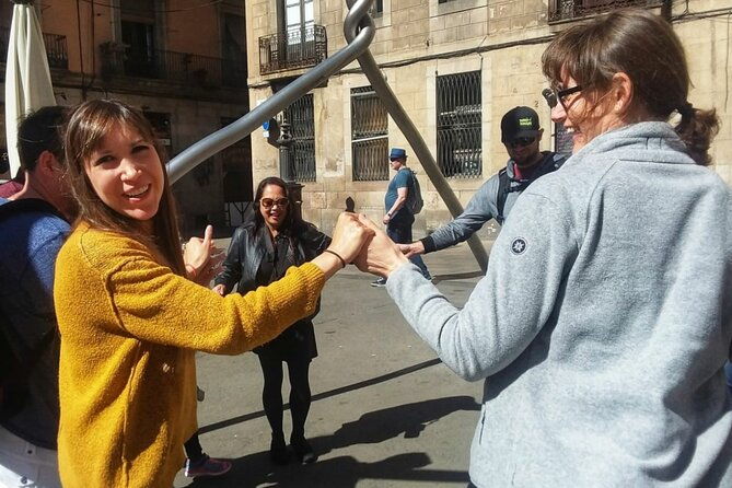 barcelona-highlights-small-group-tour-with-hotel-pick-up