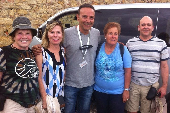 besalu-3-medieval-towns-small-group-tour-with-hotel-pick-up