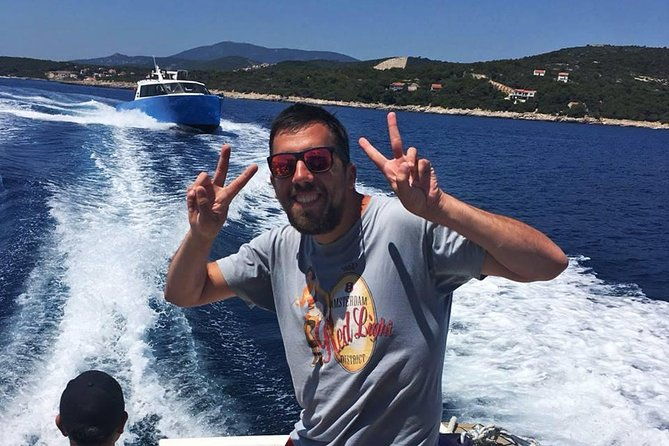 blue-cave-komiza-stiniva-bay-budikovac-hvar-split-island-boat-tour