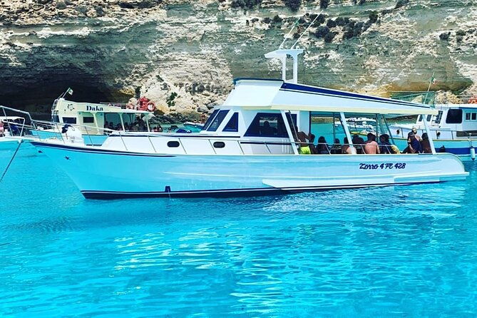 boat-trips-with-zorro