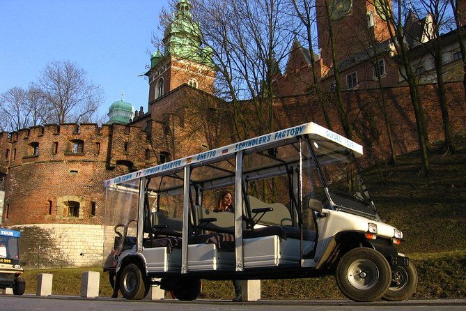 city-tour-by-electric-car-krakow