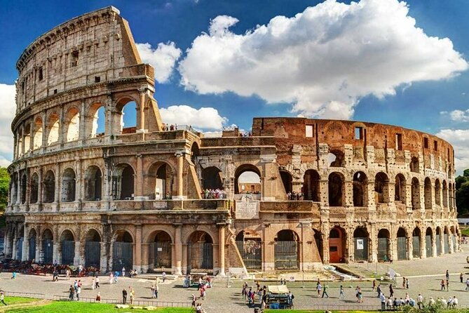 colosseum-underground-tour-with-gladiators-arena-in-a-small-group