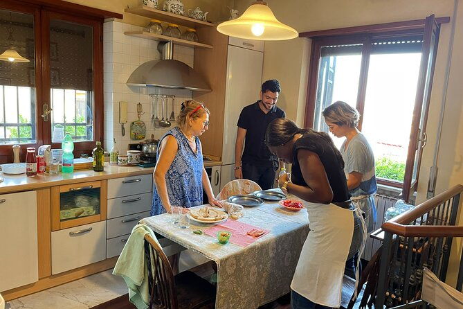 cooking-class-at-danielas-home-in-rome