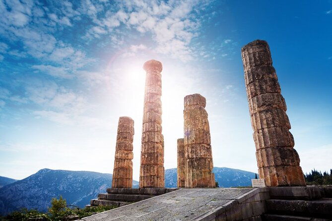 delphi-thermopylae-corycian-cave-300-spartans-tour
