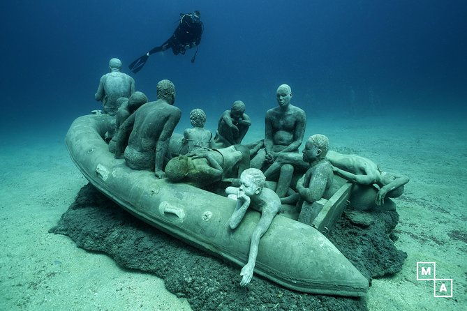 discover-the-underwater-world-of-lanzarote
