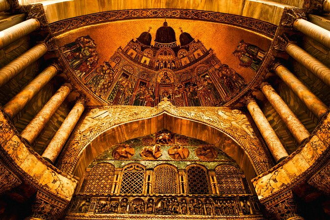 doges-palace-and-st-marks-basilica-fast-track-tour-in-venice