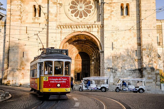 food-wine-tour-of-lisbon-in-private-eco-tuk-tuk