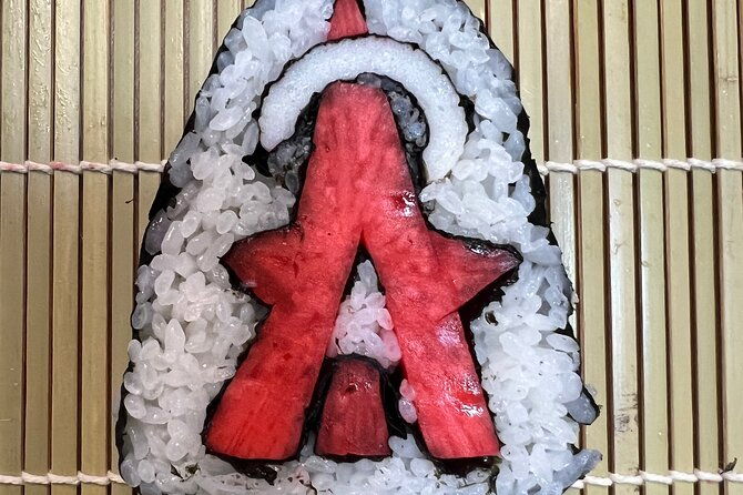 from-classic-roll-to-floral-art-a-unique-sushi-making-experience