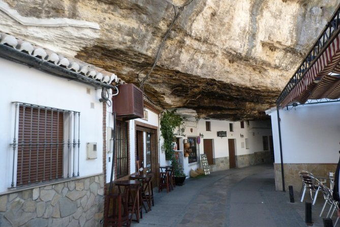 from-costa-del-sol-ronda-and-setenil-de-las-bodegas