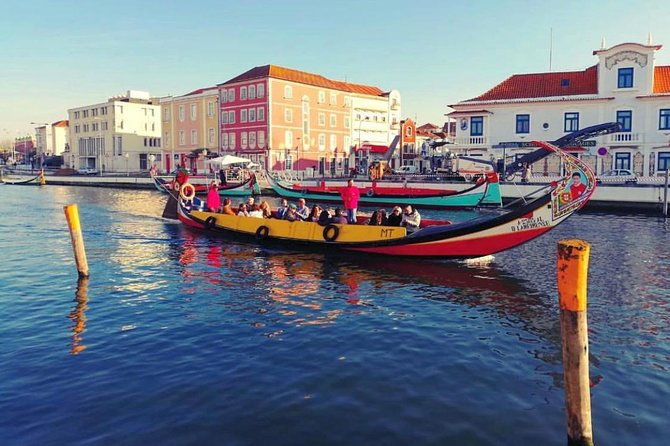 full-day-tour-from-porto-to-coimbra-and-aveiro-with-river-cruise