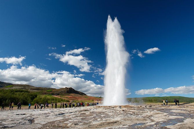 golden-circle-and-the-secret-lagoon-from-reykjavik