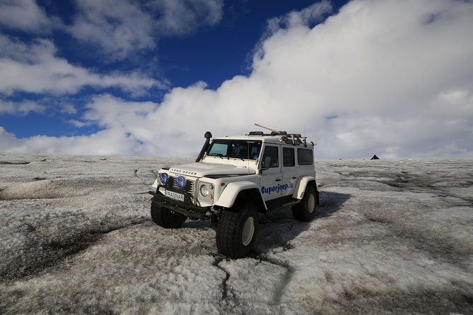 golden-circle-small-group-tour-by-superjeep-from-reykjavik