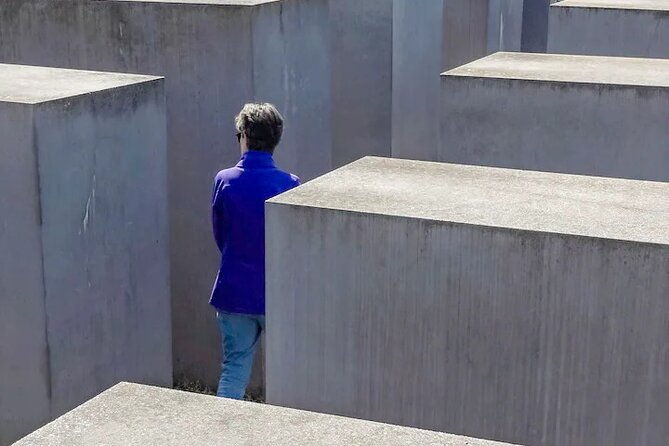 hitlers-berlin-the-rise-and-fall-small-group