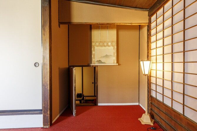 Kanazawa Ninja Temple Half Day Tour (E-Bike Tour)