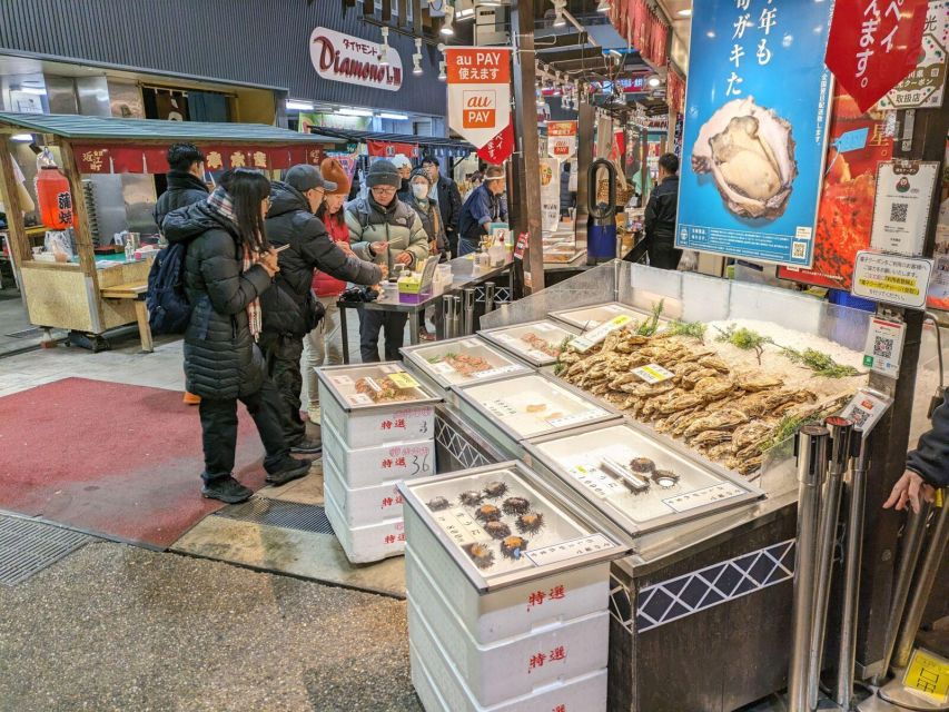 Kanazawa Tour: Gold Leaf, Japanese Sweets & Ninja Stars